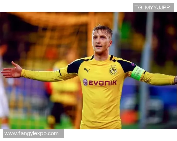 当今足坛颜值与实力并存的美丽足球明星盘点