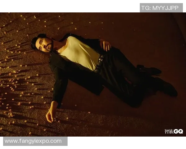 费翔与足球明星的相似之处探讨及其在音乐与体育领域的影响力分析